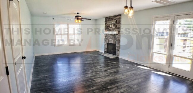 Photo - 2907 Lancelot Ln