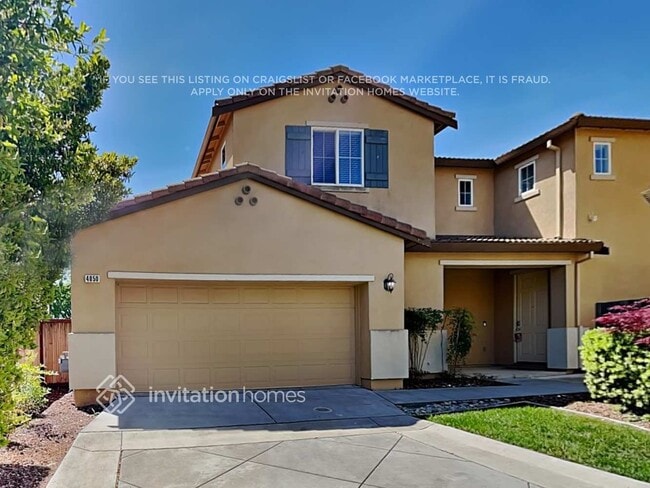 Building Photo - 4050 Martis St