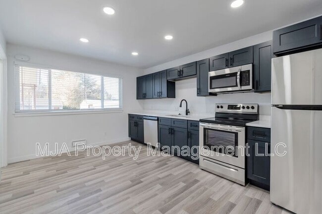 Building Photo - 2642-2642 S 800 E Unit 2642 A