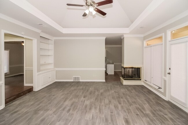 Photo - 4237 Monterey Dr