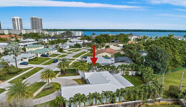 Photo - 130 Gulfstream Rd