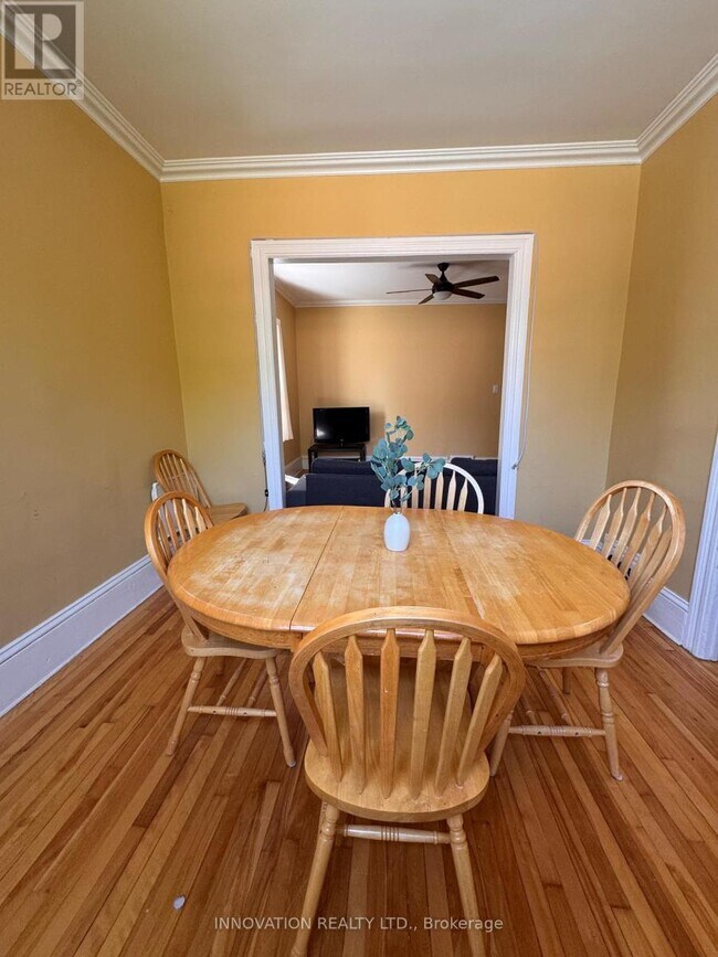 Photo - 60 Herridge St