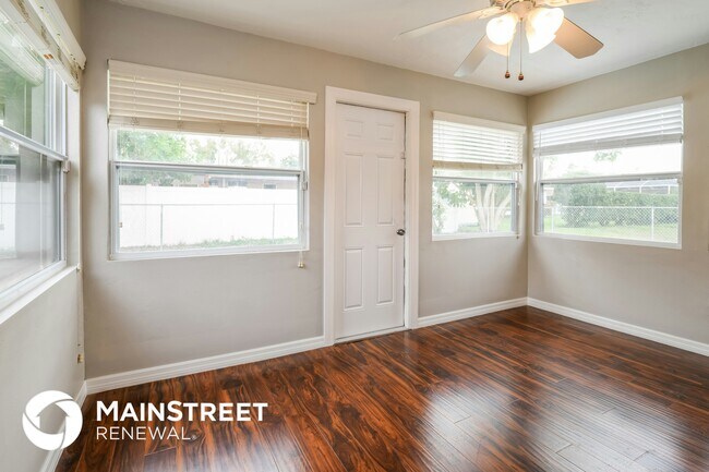 Photo - 610 Charlotte Ave