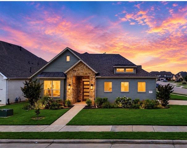 2402 Amesbury Dr