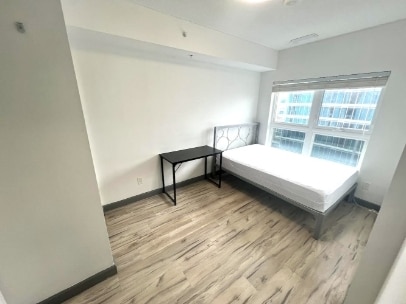 Photo - 258B-258B Sunview St