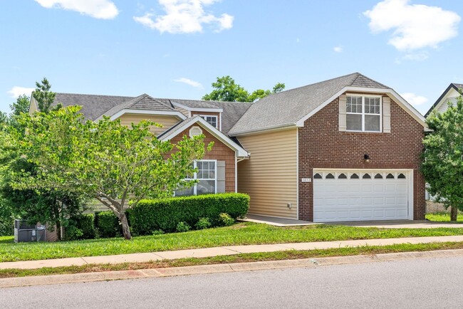 Photo - 3 Bedroom 2 Bath Pet Friendly Home For Ren...