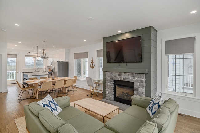 Photo - 1033 Reef Rd