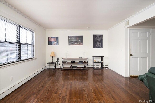 Photo - 525 E Beech St Unit 1st Fl