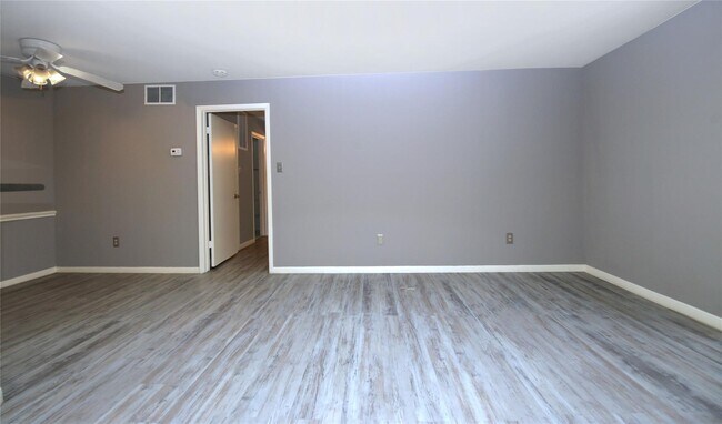 Photo - 2626 Holly Hall St Unit 511