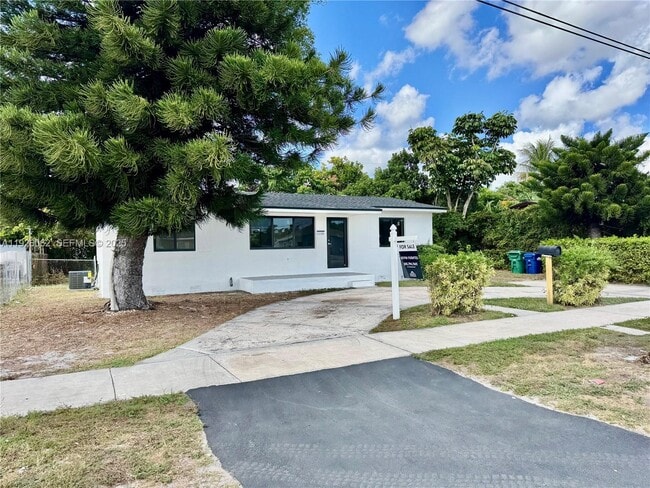 Photo - 15300 NW 32nd Ave