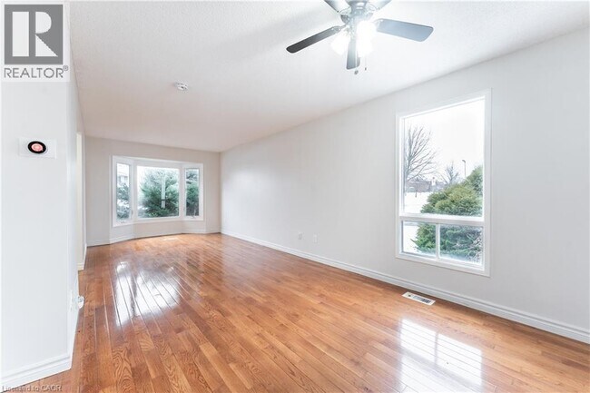 Photo - 58 Novoco Dr