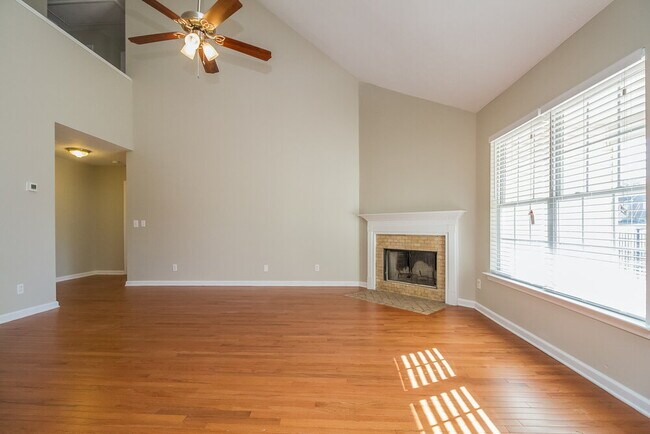 Photo - 6030 Eden Ln