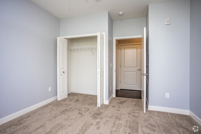 2BR, 2BA - 1,440 SF