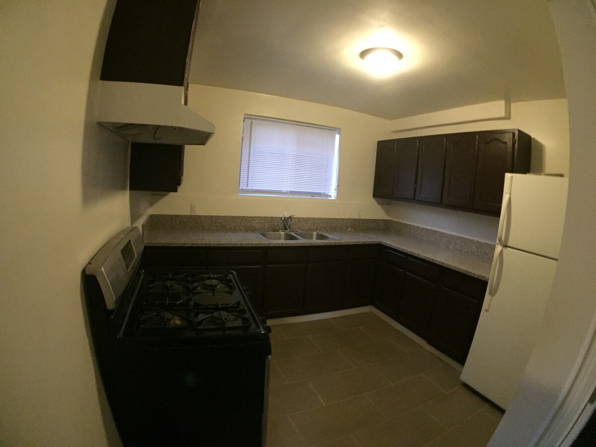 Photo - 714 Fraser Ave Unit 716