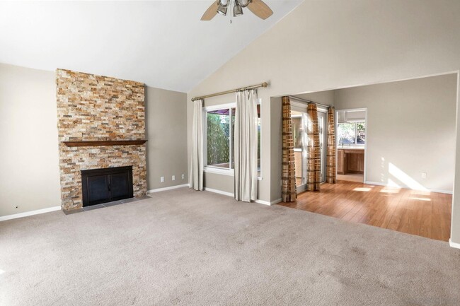 Photo - 17610 Hada Dr