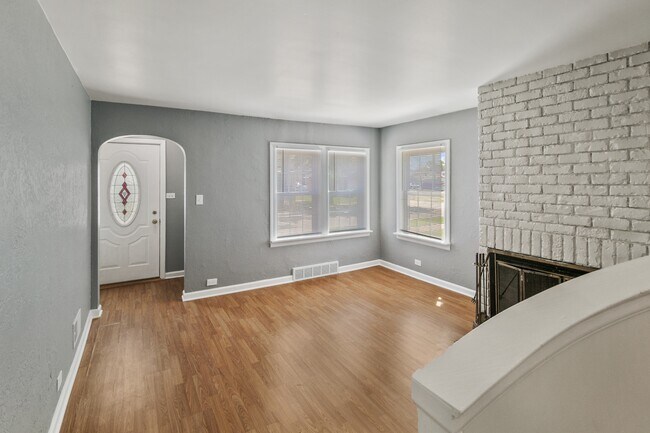 Photo - 14336 Harrison Ave