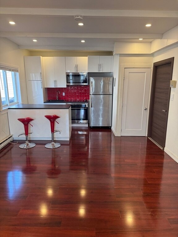 Building Photo - 70 Bennington St Unit 3 Rental