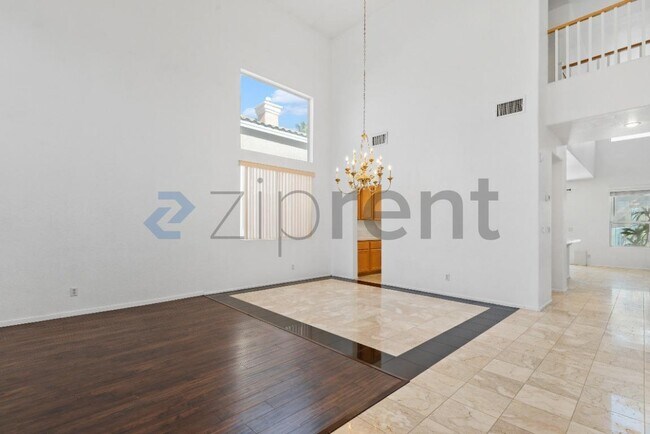 Photo - Unit