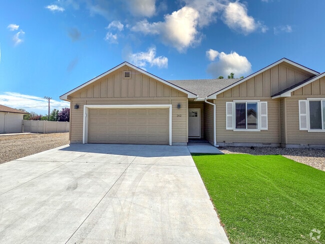 Building Photo - 262 Ash Loop Rental