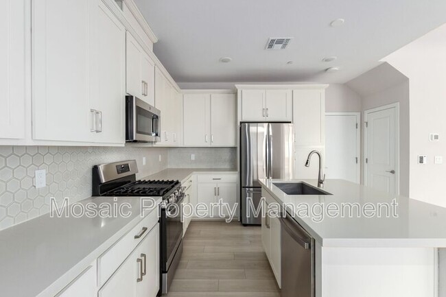 Photo - 680 E Ginko Ave Condo Unit #103