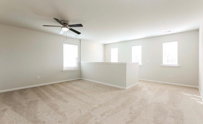 Photo - 211 White Flds Ave