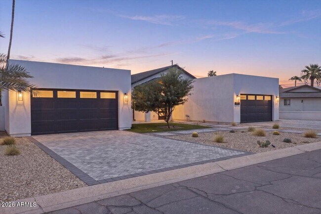 Building Photo - 6050 E Hollyhock St