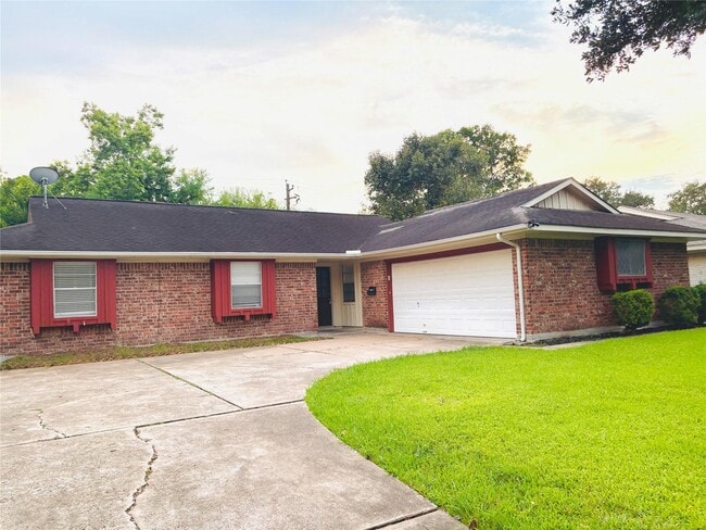 Building Photo - 5711 Braesvalley Dr Rental