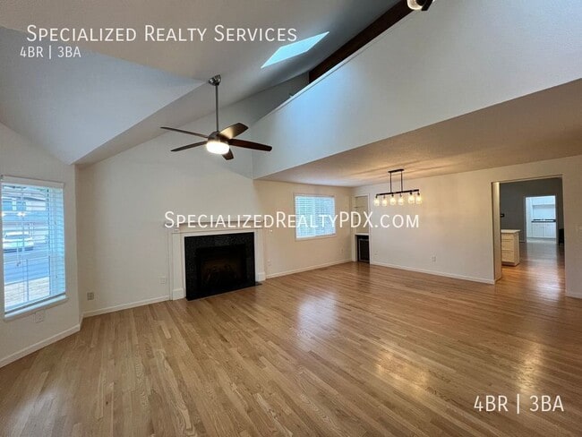 Photo - 5749 NE Harvest St