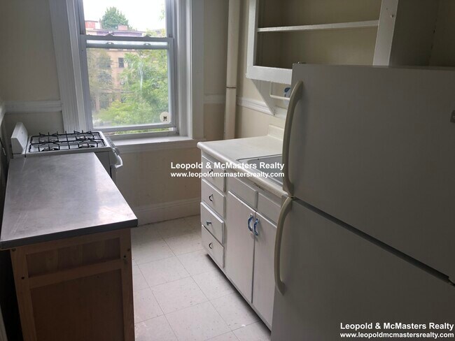 Photo - 8 Egremont Rd