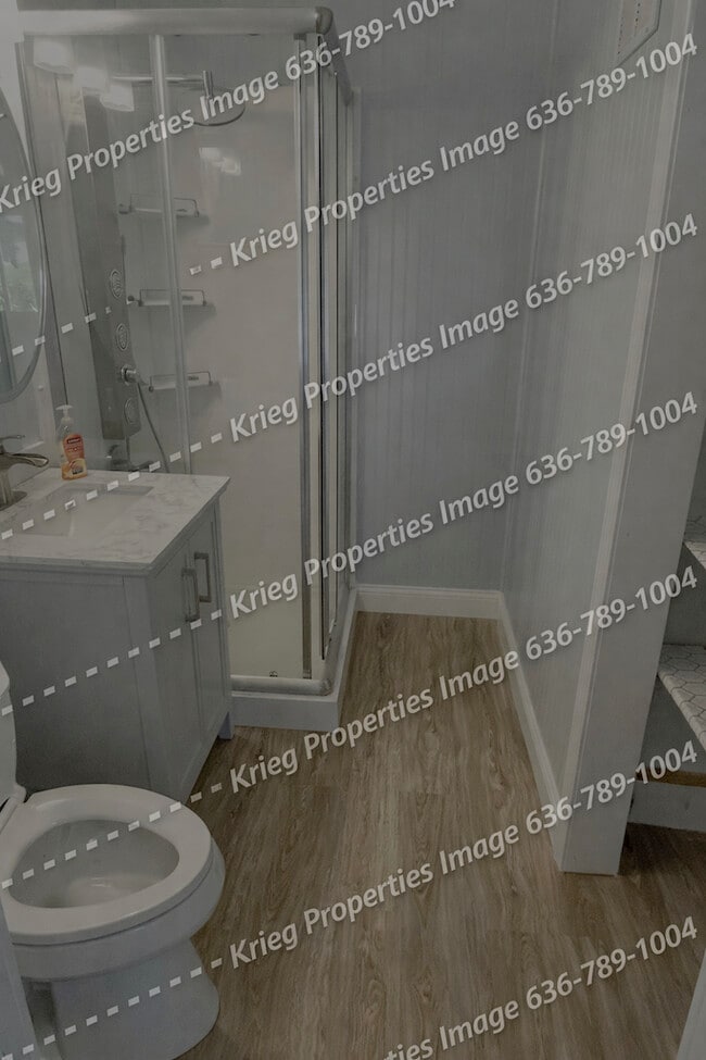 Photo - 128 N 10th St