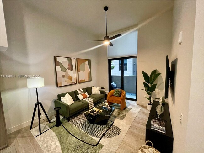 Building Photo - 18412 Homestead Ave Unit 227