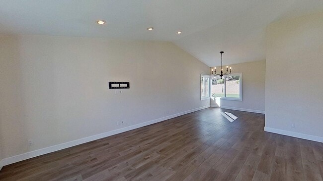 Photo - 21355 Vía Del Parque