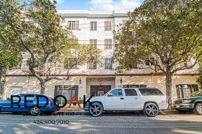 Photo - 836 Sanborn Ave Unit 102