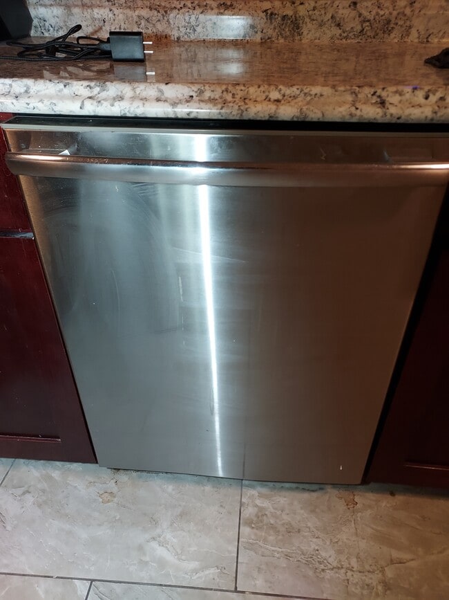 Photo - 44 Winchester Ave Unit 1st floor furnished