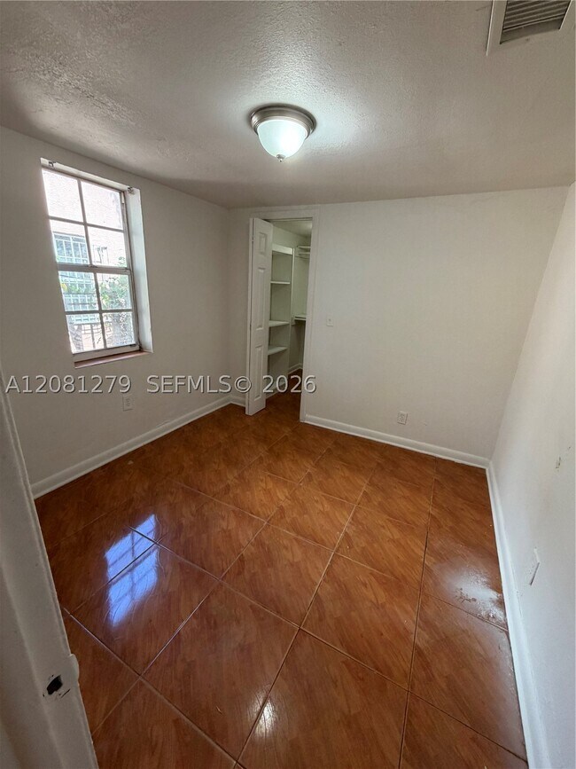 Photo - 9614 NW 5th Ave Unit 505w