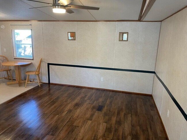 Photo - 51 Carroll Cir