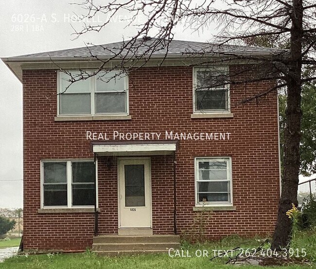 Building Photo - 6026-A S Howell Ave Unit Lower