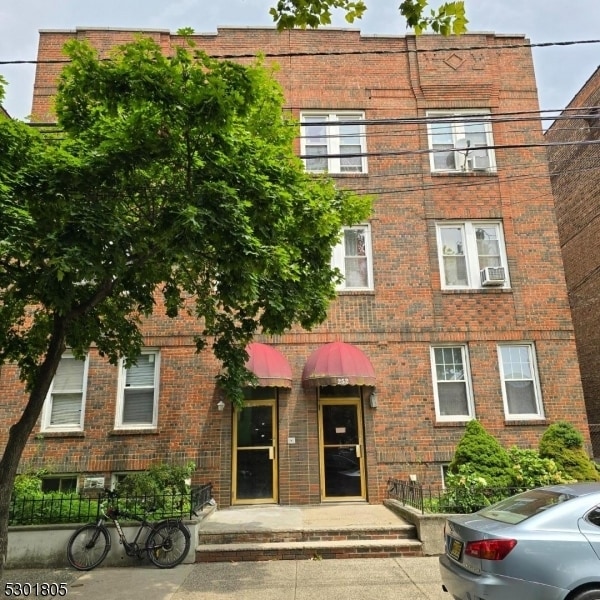 Building Photo - 254 Clendenny Ave Unit 6 Rental