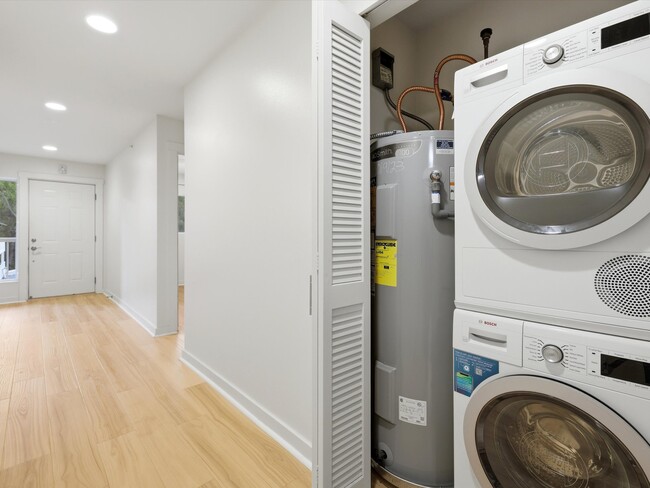 Photo - 95-060 Waikalani Dr