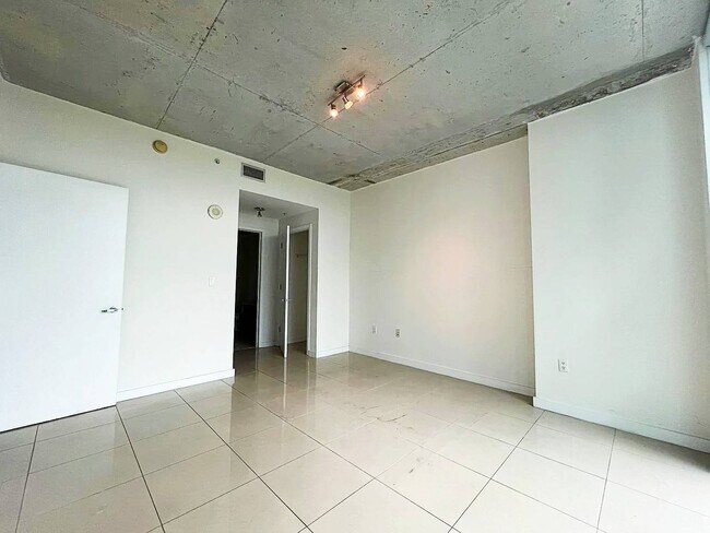 Photo - 3301 NE 1st Ave