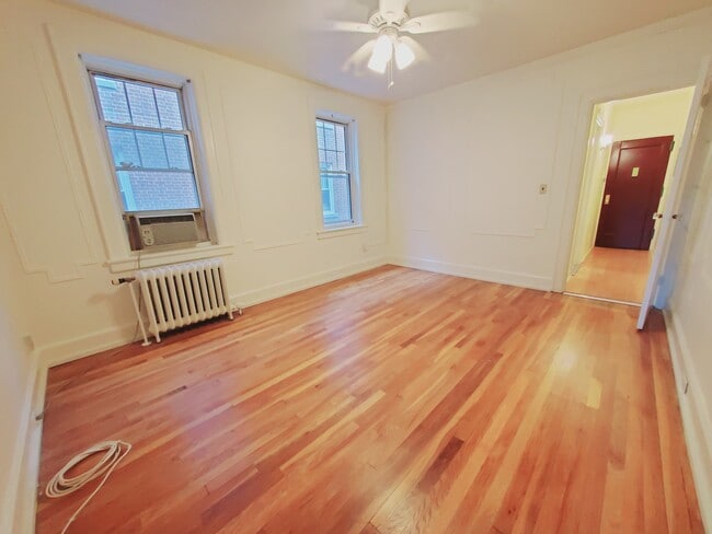 Photo - 639 Summer St Unit Q