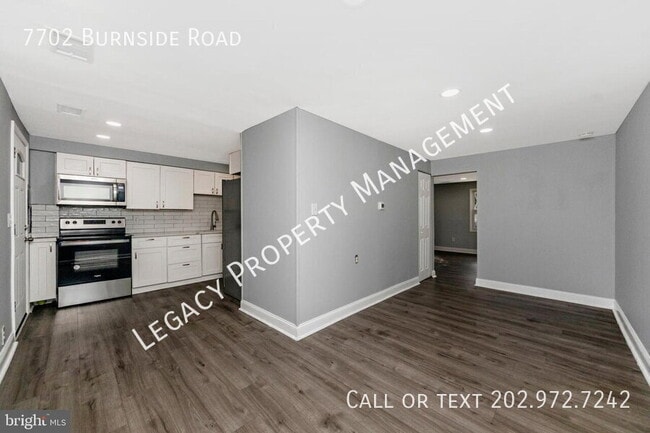 Photo - 7702 Burnside Rd