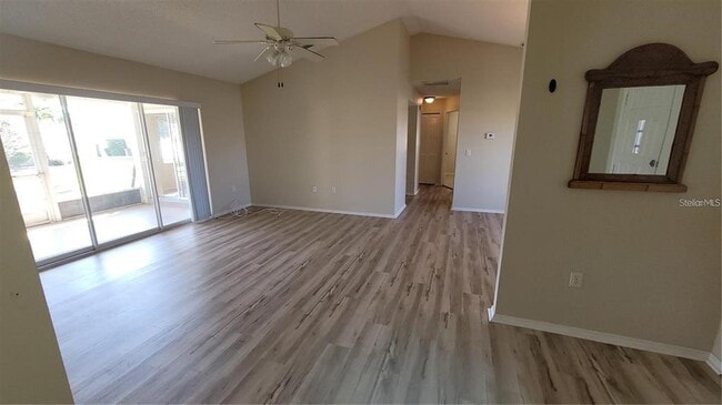 Photo - 5847 Buchanan Rd