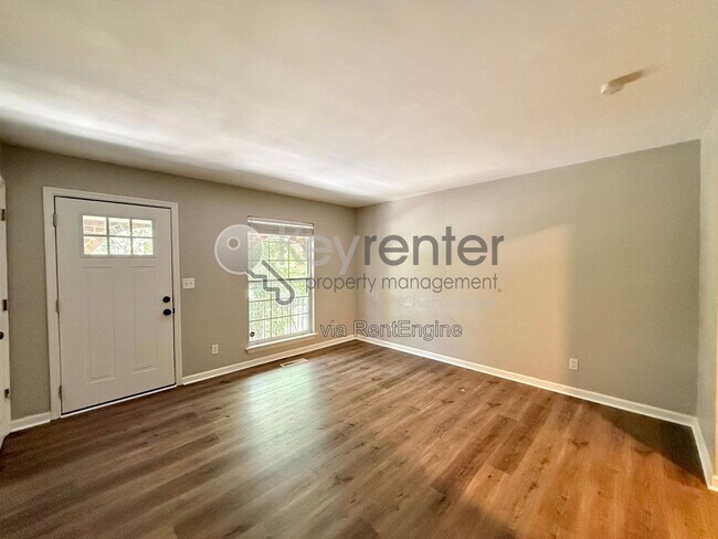 Photo - 5710 Moody Sawyer Rd