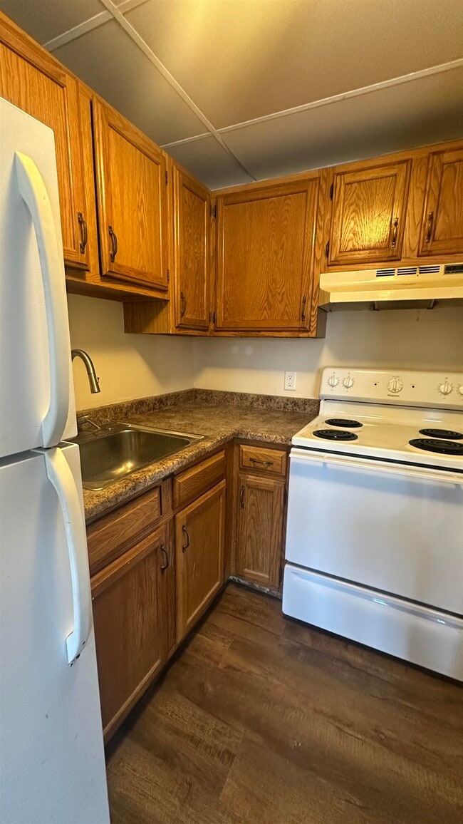 Photo - 324 Main St Unit 14