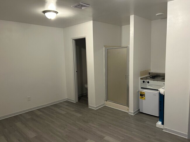 Photo - 1610 Rumrill Blvd