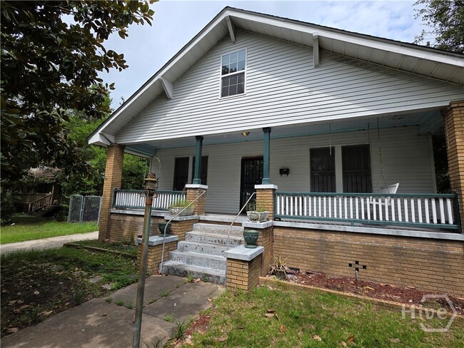 Photo - 105 Forrest Ave