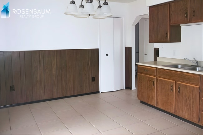 Photo - Charming 2-bedrooms, 1.5-baths home nestled in the heart of Prescott Valley!