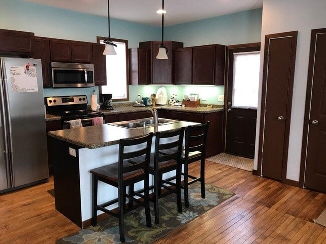 Photo - 1507 Beld St