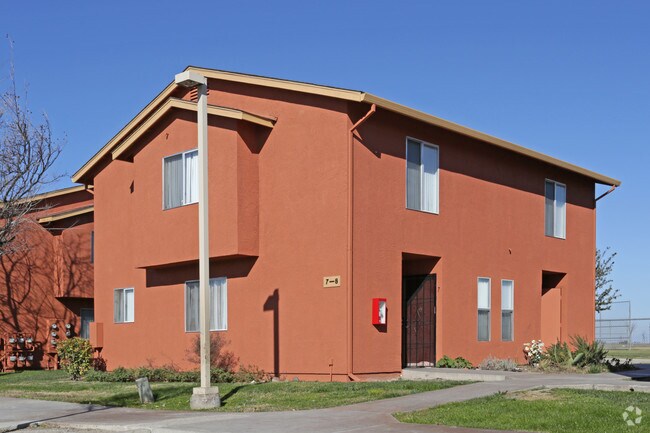 Photo - California Apartments